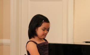 small_traditional_piano